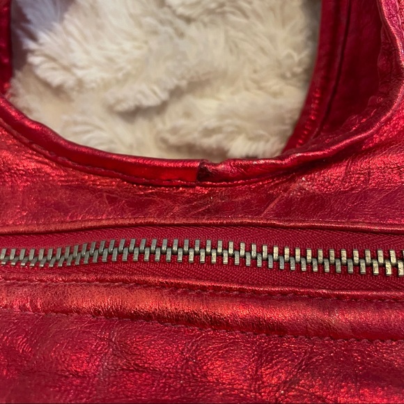 Red Metallic Bag - Picture 8 of 10